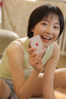 aa爱在线观看